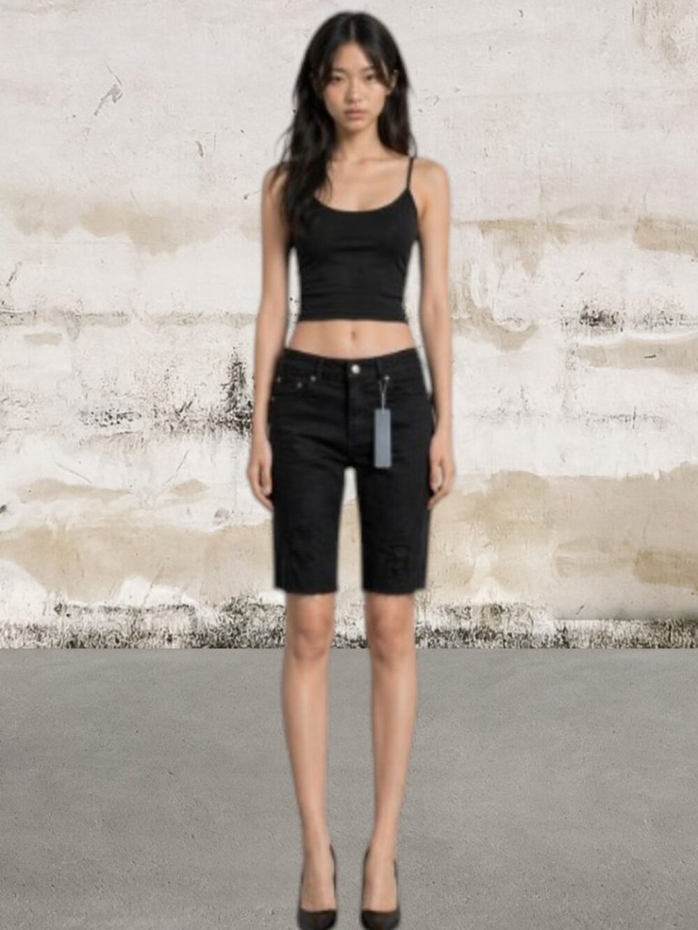 Tractr NWT Women's Black Mid Rise Bermuda Shorts Size 00/24